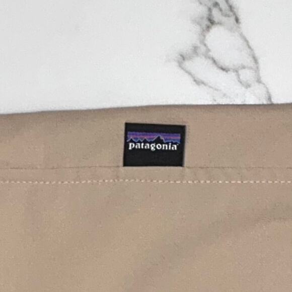 Patagonia Long Sleeve Self Guided Hike Shirt X-Large Tan Vented Ripstop - Picture 6 of 11